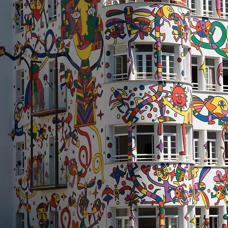 Artmadams Hotel 4*