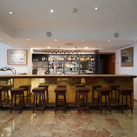 Hotel Artmadams 4*